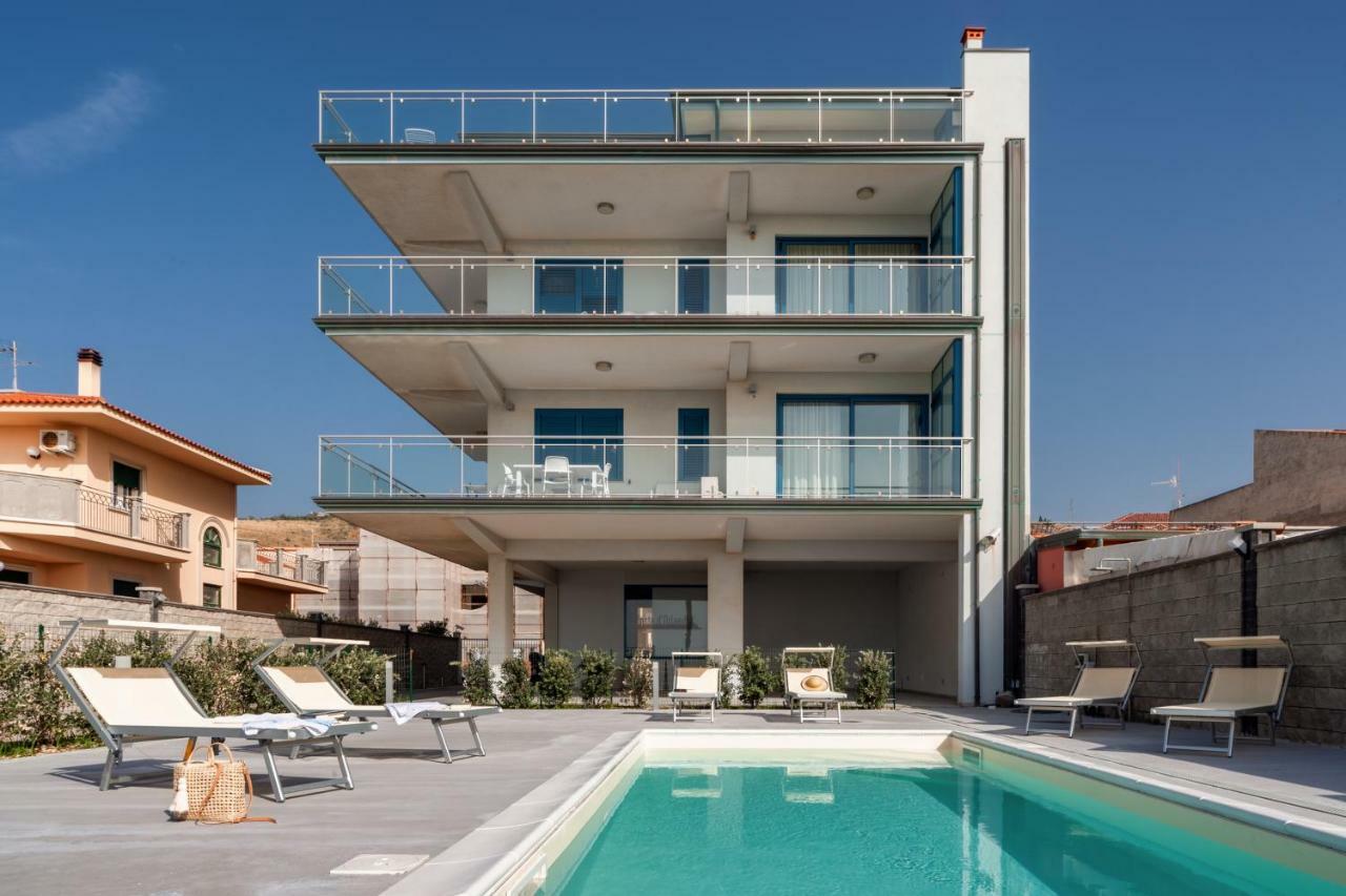 Terraces D'Orlando - Family Apartments With Sea View And Pool Capo dʼOrlando Exterior foto